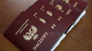 Оккупанты  обещают владельцам «паспортов ЛДНР»- российское гражданство