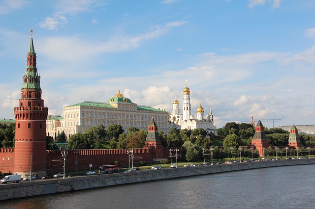 Кремль заявил, что получил приглашение ОБСЕ направить наблюдателей на выборы на Украине