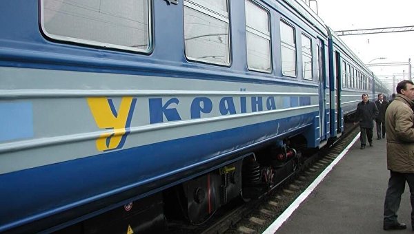 Владимир Омелян заявил, что Украина может полностью прекратить железнодорожное сообщение с РФ