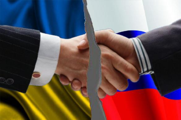 МИД Украины начал процедуру разрыва дипломатических отношений с Россией