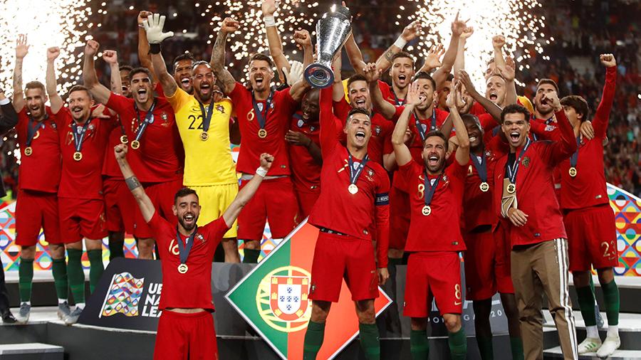 Сборная Португалии обыграла команду Люксембурга и вышла на чемпионат Европы по футболу