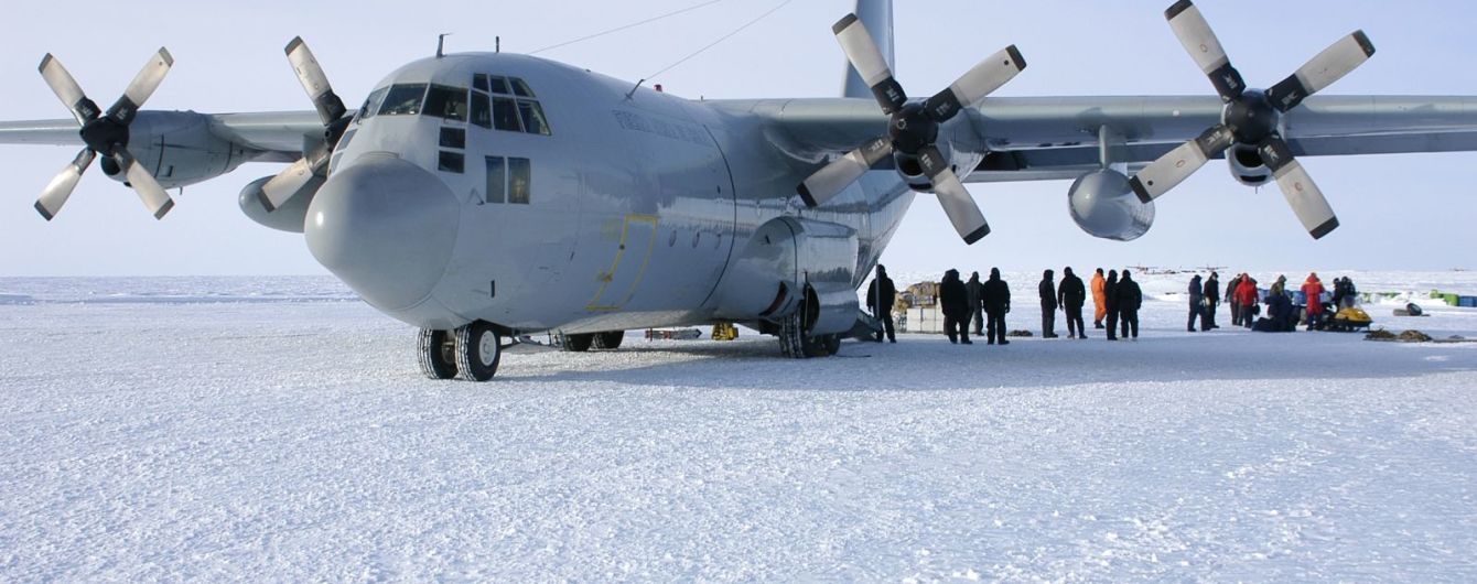 По пути в Антарктиду С радаров пропал чилийский военный самолет с людьми на борту