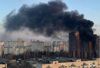 Снова пожар в столице. В Киеве горела недостроенная высотка