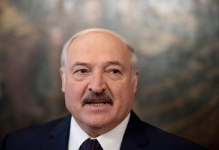 Президент Беларуси Александр Лукашенко заявил, что, по его мнению, в мире начался новый передел и забил тревогу