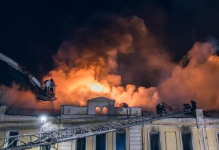 В Печерском районе Киева произошел пожар в заведении общественного питания