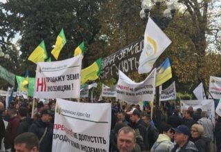 В Киеве ограничат движение транспорта из- за митингов