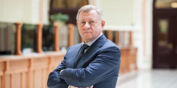 Глава НБУ Яков Смолий подал в отставку