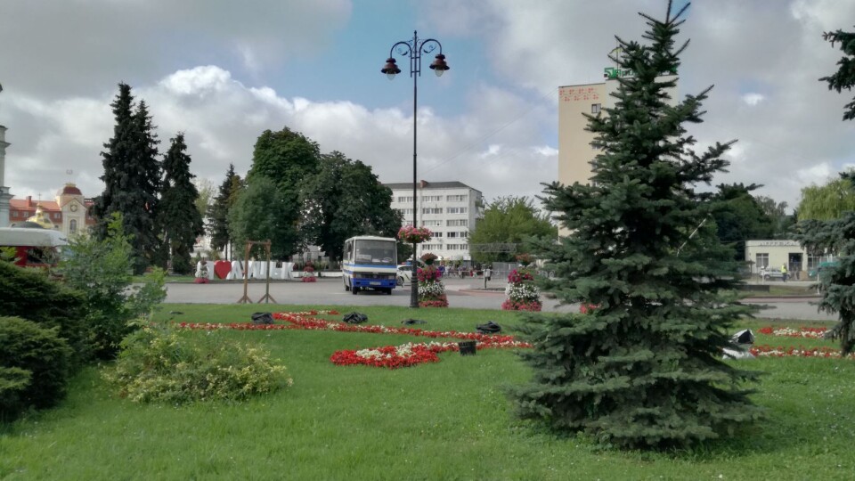 В центре Луцка захватили автобус вместе с заложниками