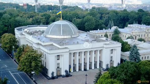 В КС направлено заявление Верховной Рады об отставке 11 судей