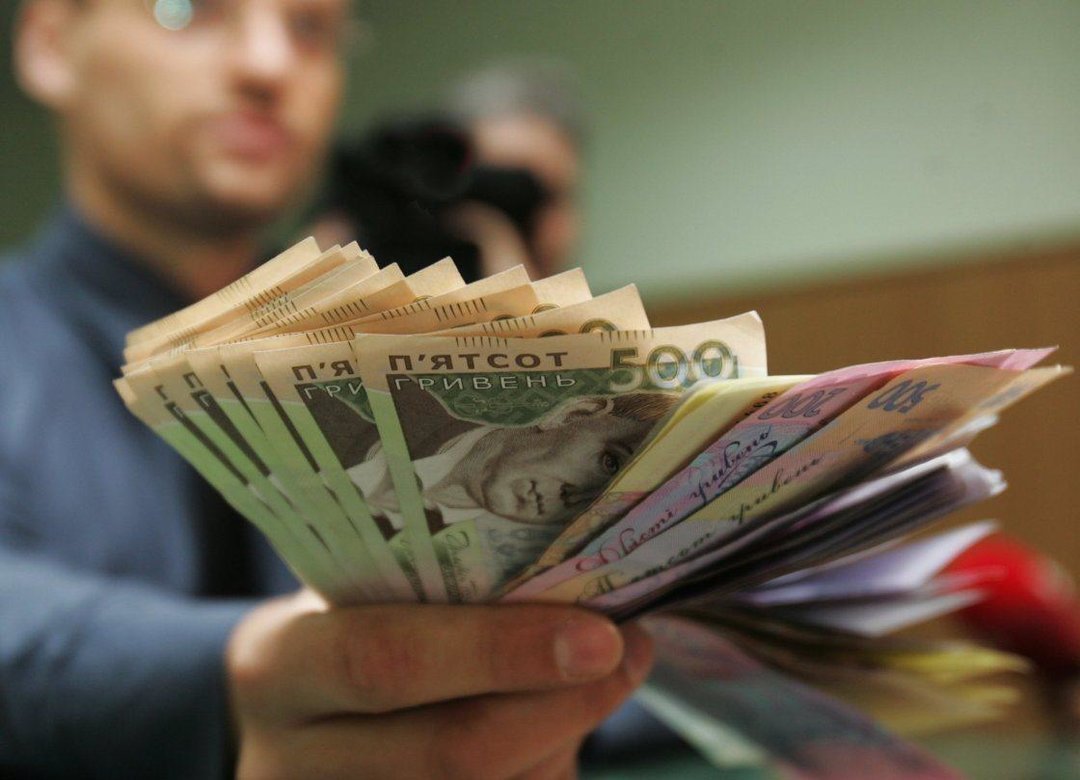 Украинцам, потерявшим работу, выдадут деньги на открытие собственного бизнеса