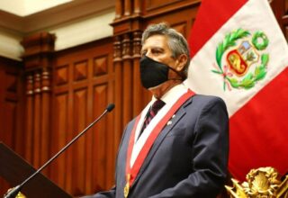 Выборы в Перу: три президента за одну неделю