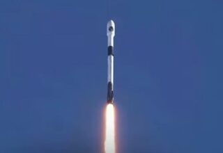 SpaceX получила контракт на запуск спутников Пентагона