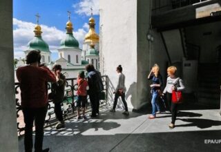 Потери сферы туризма в Украине оценили в 60 млрд за год