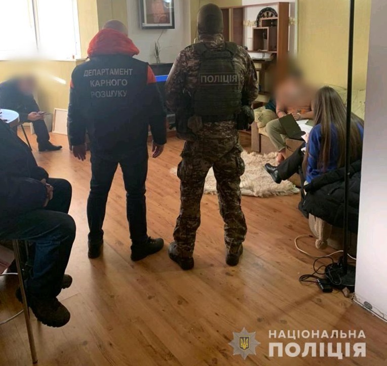 В Киеве была задержана организованная преступная группировка вымогателей
