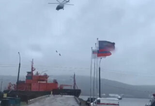 В результате неудачного десантирования на палубу судна во время учений, оба спецназовца СОБРа погибли: видео