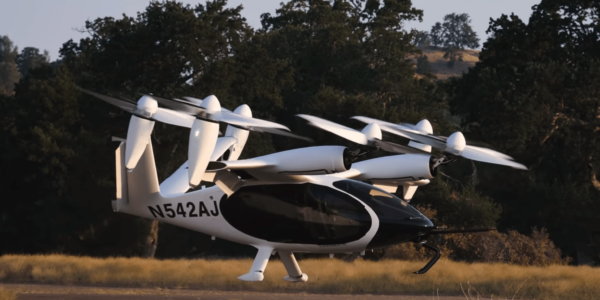 Joby Aviation провела тестовый полёт своего электрического летающего такси