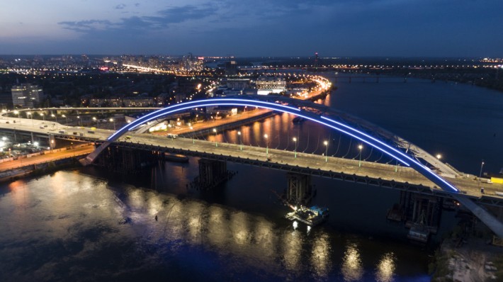 В КГГА анонсировали запуск автосообщения через Подольско-Воскресенский мост до конца текущего года