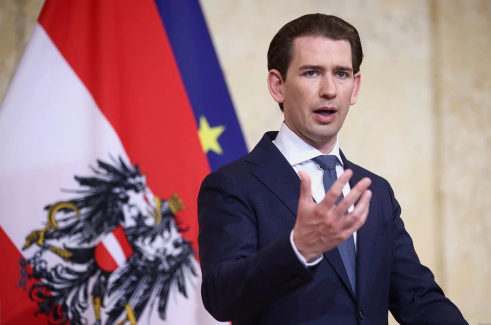 Федеральный канцлер Австрии Себастьян Курц выступил с заявлением касательно того, что он не более намерен принимать афганских беженцев