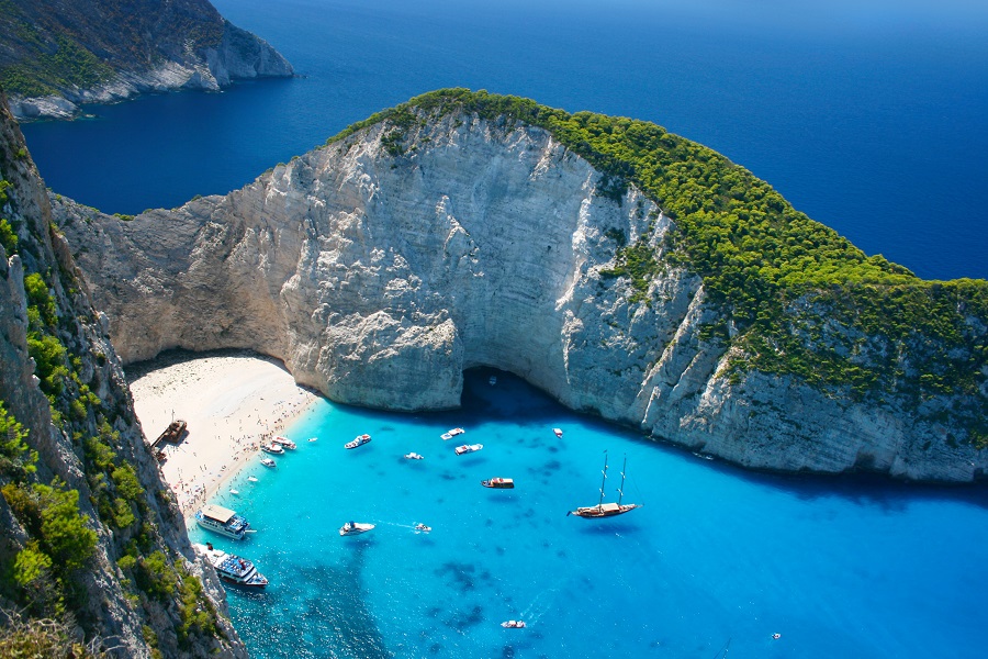В Греции туризм плавно идёт к закрытию