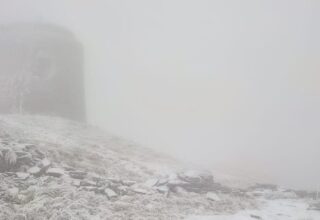 В Карпаты пришла зима: горы засыпало снегом