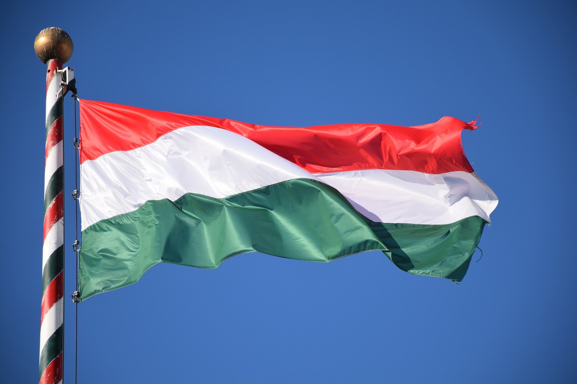 Еврокомиссия рекомендовала приостановить финансирование Венгрии на 7,5 млрд евро