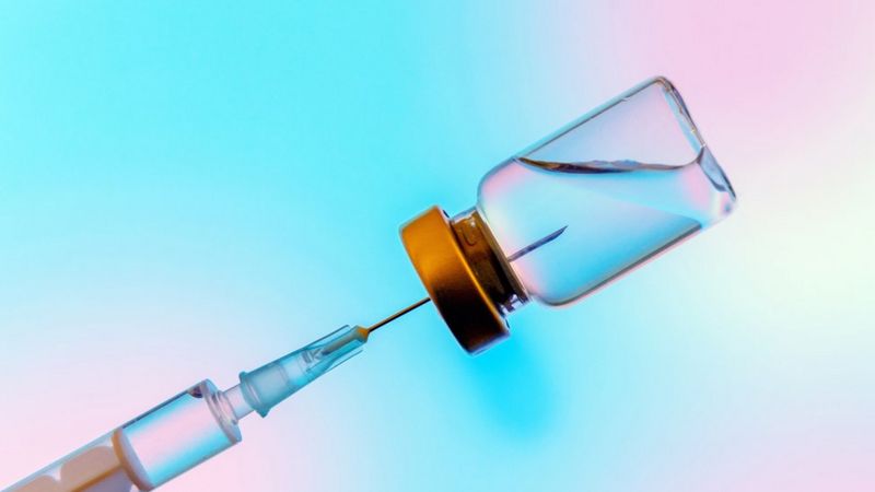 «Истёк срок годности»: В Индии уничтожили 100 миллионов доз вакцины против Covid