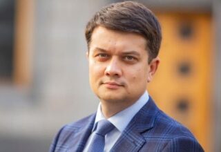 Украинские депутаты проголосовали за отставку спикера Верховной рады