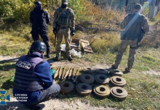 Рядом с автотрассой обнаружено схрон боевиков с противотанковыми минами — СБУ