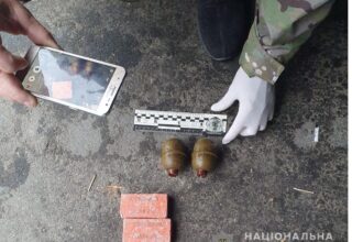 В пгт. Станица Луганская правоохранители разоблачили торговца боеприпасами и взрывчаткой