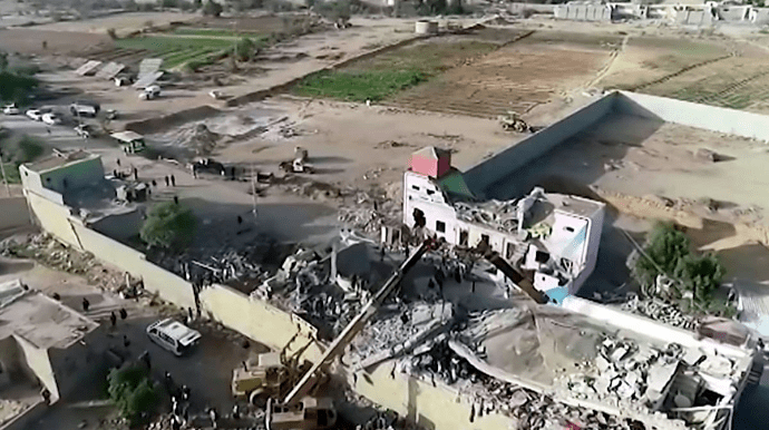 Саудовская Аравия или её союзники разбомбили тюрьму в Йемене