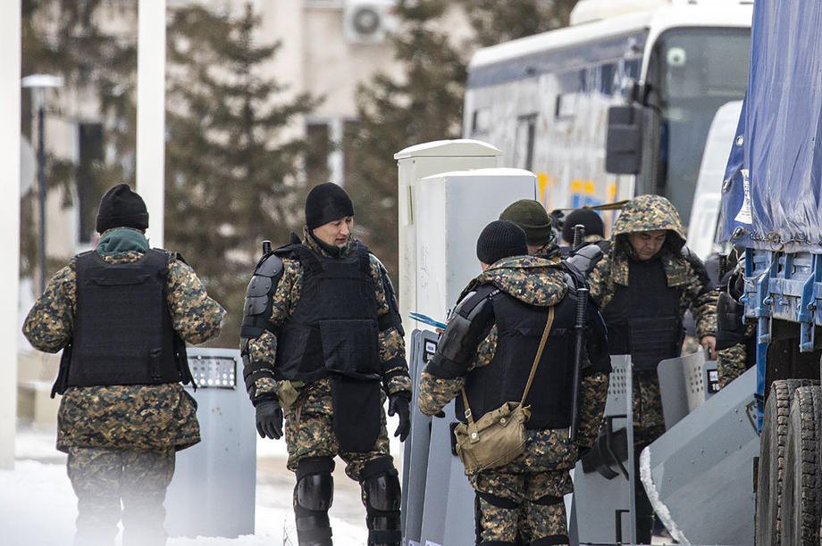 На фоне протестов в Казахстане задержаны более 4 тысяч человек