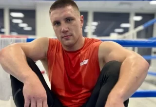 Украинский боксёр вошел в топ-15 рейтинга WBO