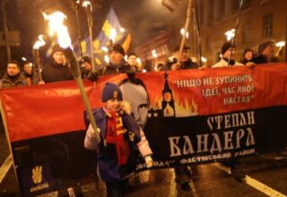 1 января в Киеве прошло факельное шествие в честь для рождения Бандеры