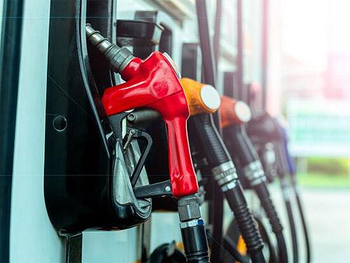 Какие цены на бензин будут в мае: эксперт назвал условия скачка цен