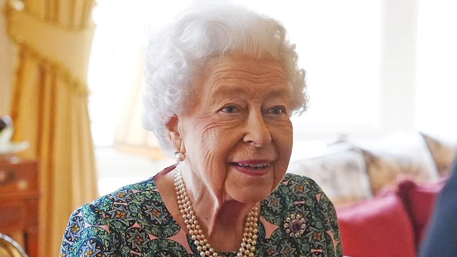 95-летняя Королева Елизавета II заболела коронавирусом