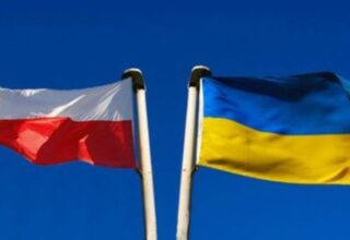 Польша анонсировала введение новых визовых правил для украинцев