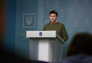 В ОП чиновников просят не афишировать о предоставлении оружия Украине и подготовке контрнаступлений