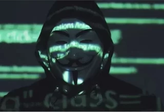 Хакеры Anonymous взломали базу данных Центробанка России