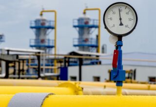 Голубое топливо: Россия остановила поставки газа в Польшу