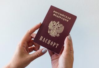 В России для мужчин могут ввести выездные визы, — СМИ