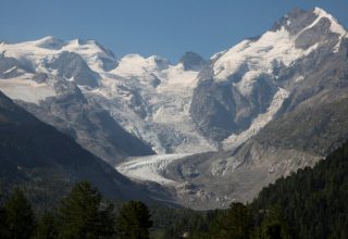 Тающий ледник сместил границу между Швейцарией и Италией