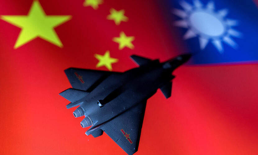 Китай увеличивает армию и готовится к нападению на Тайвань, — Business Insider