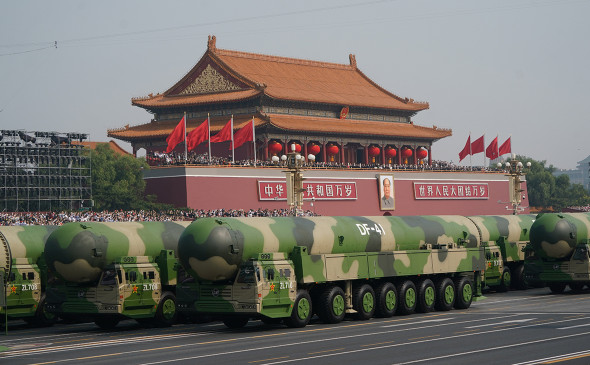 Китай увеличивает свой ядерный арсенал в 3-4 раза – Пентагон