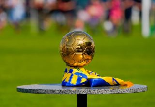 Благотворительный футбольный матч «Сборная Звёзд-Сборная Легенд» на «Минай-Арене» в городе Ужгород