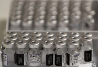 Украина получила 400 тыс. доз вакцины от COVID-19: подробности