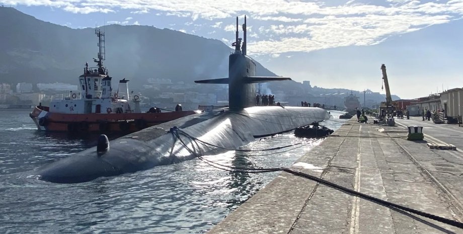 «Послание Путину»: Крупнейшая атомная субмарина США вошла в Средиземное море