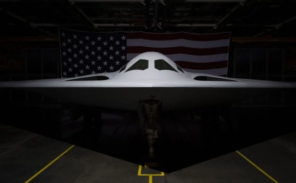 У США представили новий стелс-бомбардувальник