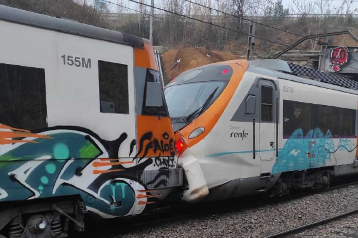 В Іспанії зіткнулися два потяги, є постраждалі