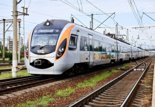 «Укрзалізниця» вперше запускає швидкісний поїзд із сполученням Черкаси-Київ