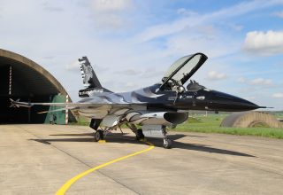 У США завершили навчання перші пілоти F-16 – ЗМІ